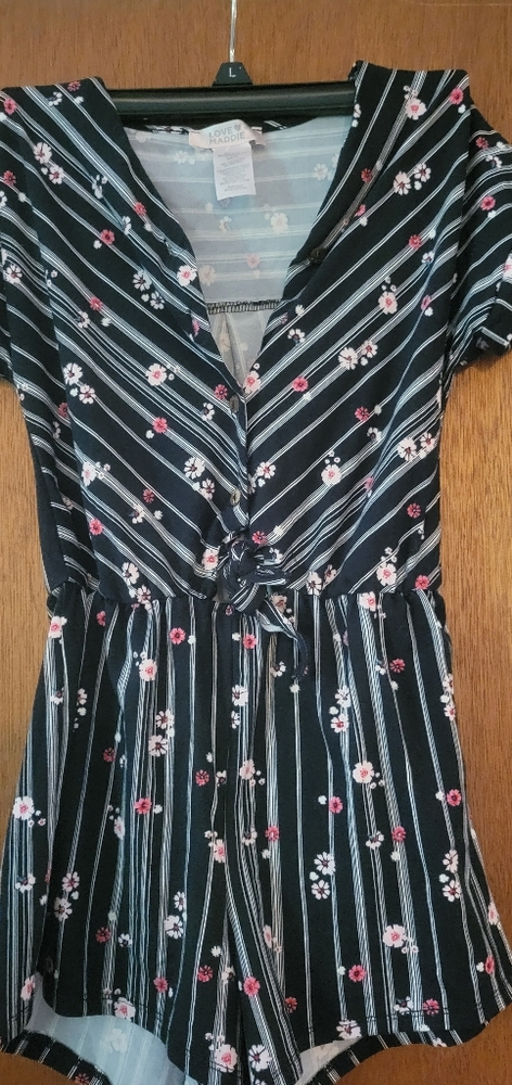 Love Maddie Girls romper size 10